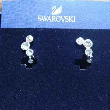 Swarovski 크리스탈 귀걸이