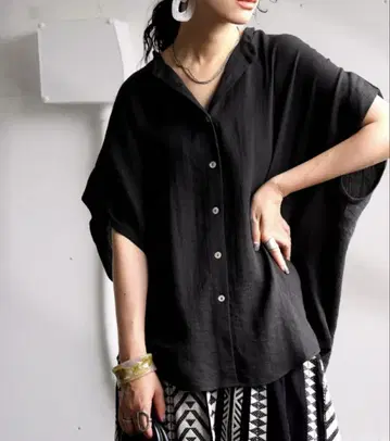안티카 린넨 라이크 셔츠 반팔 블랙
