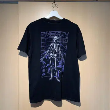 'ENERGY' Born print TEE 아트 셔츠 라운드 바디