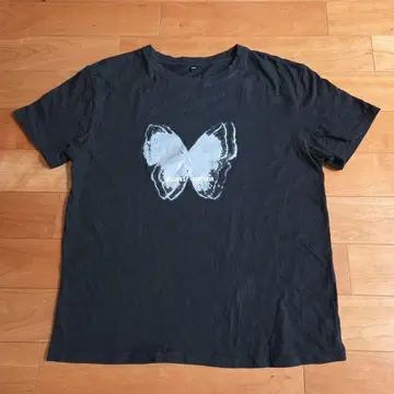 나비 그래픽 T셔츠 XXXL 사이즈 블랙