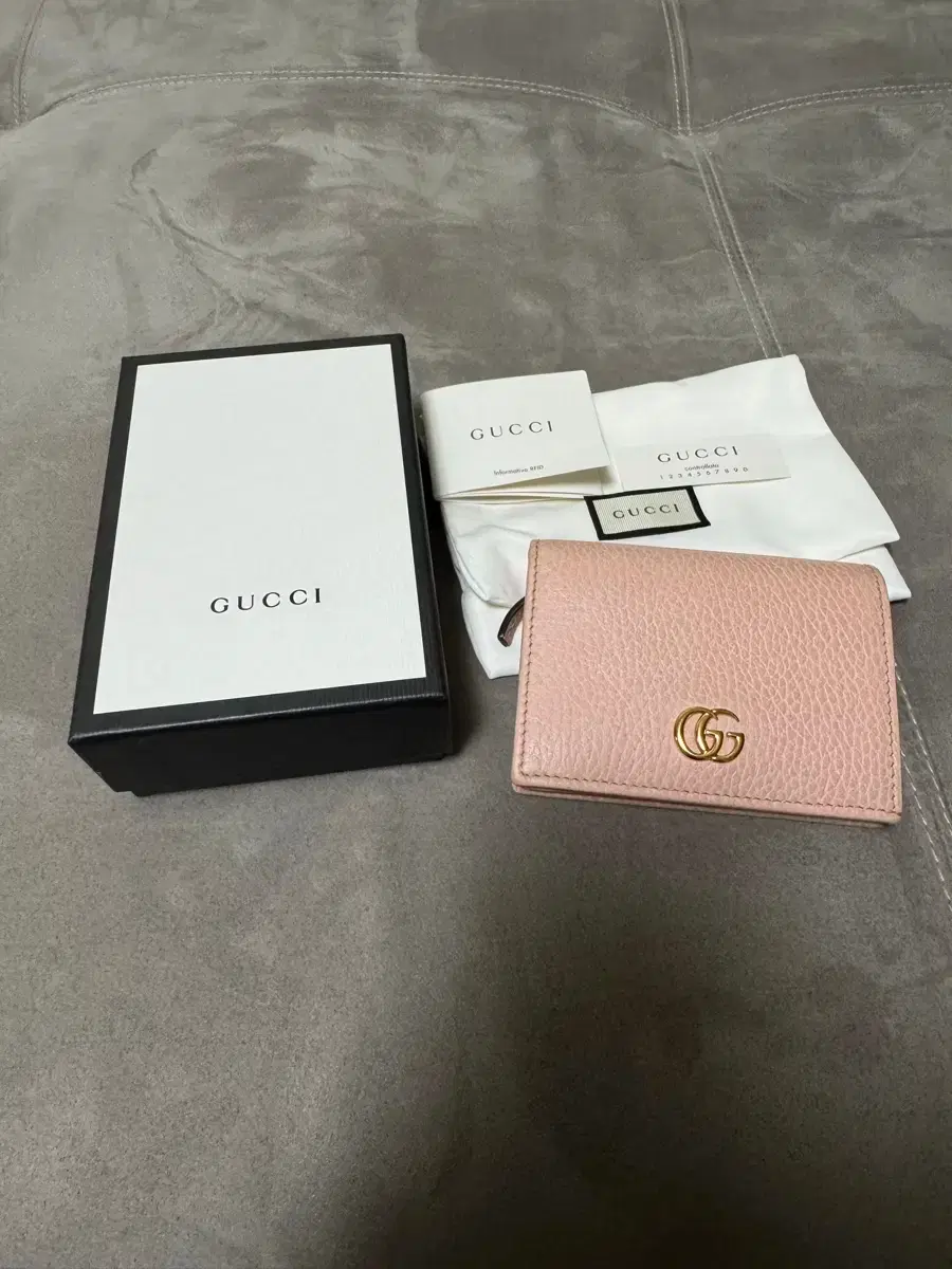 핑크중지갑 | 브랜드 중고거래 플랫폼, 번개장터