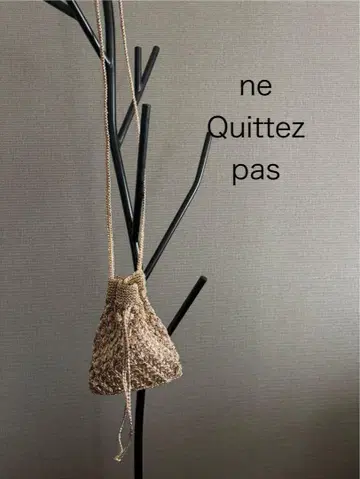 새상품급  Pasand by ne Quittez pas 사코슈 백