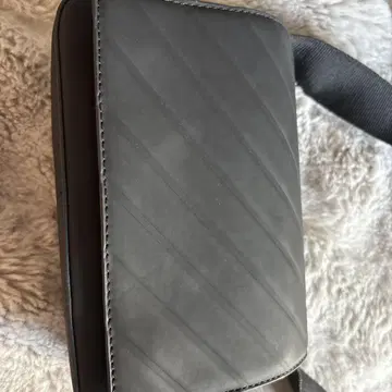 ZARA 숄더백