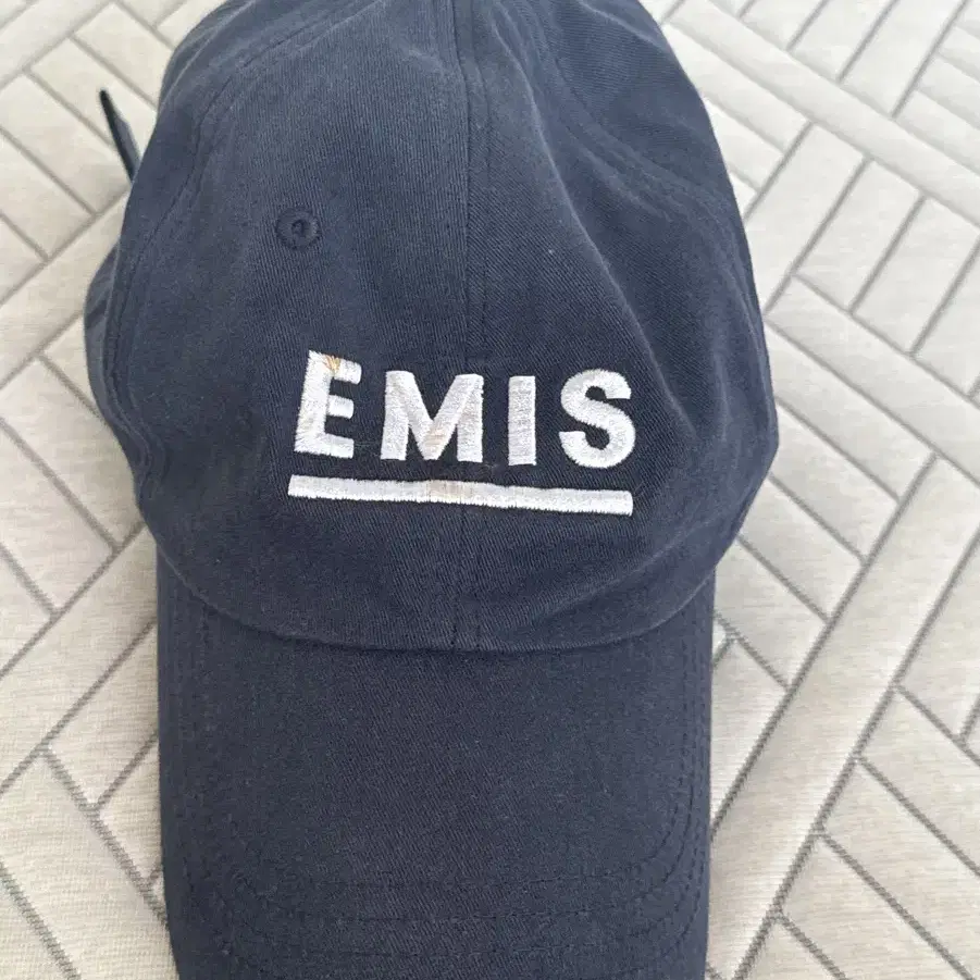 Shop Emis on Bunjang Global Site - No more Korean account!