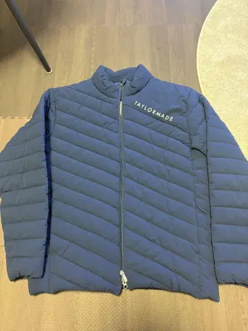TaylorMade 네이비 퀼팅 재킷 XO