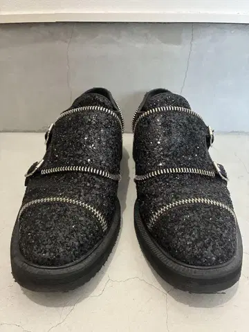 쥬세페 자노티 더블 몽크 지퍼 & 플레이크