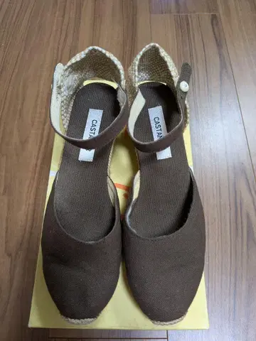 CASTANER 브라운 에스파드리유 샌들