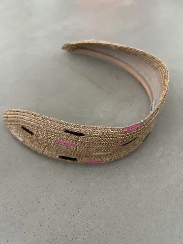 제니퍼 오울렛 머리띠