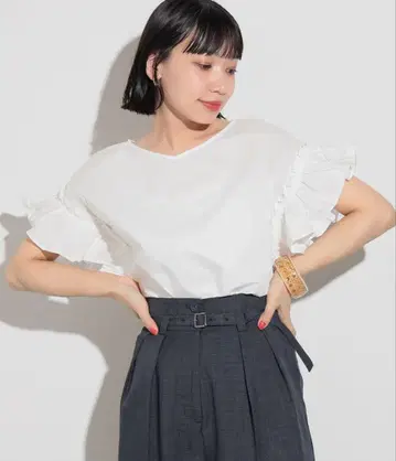 BEAMS HEART 개더 슬리브 블라우스 화이트
