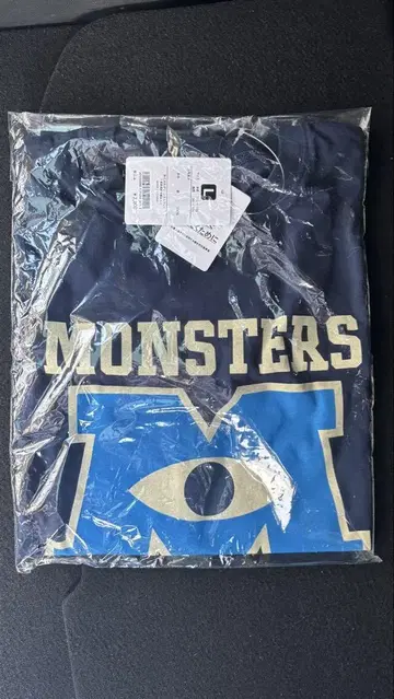 MONSTERS UNIVERSITY 티셔츠 네이비