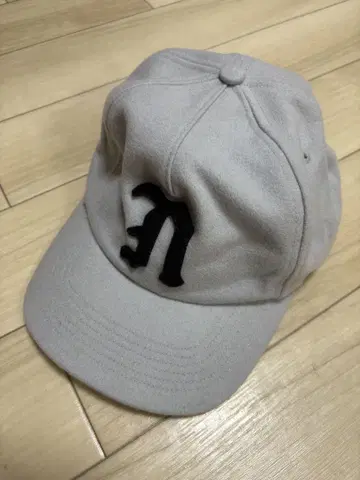 NOAH Melton 5-Panel 그레이 캡