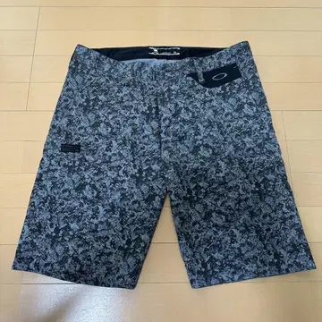 OAKLEY 숏팬츠