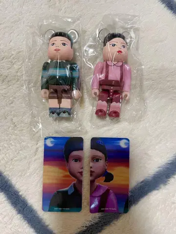 BE@RBRICK(베어브릭) 50 오징어 게임 앞뒤
