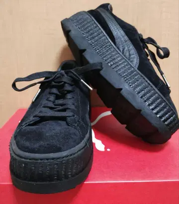 PUMA 푸마 펜티 콜라보 리한나 통굽 스웨이드 블랙 23