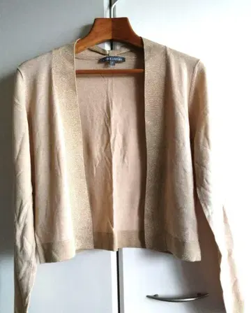 Laura Ashley 베이지 볼레로