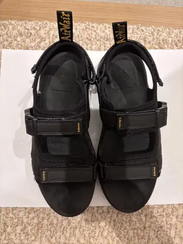 Dr.Martens 닥터마틴 블랙 샌들