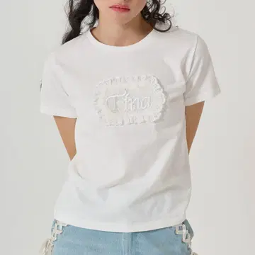 tinajojun 자수 컴팩트 티셔츠