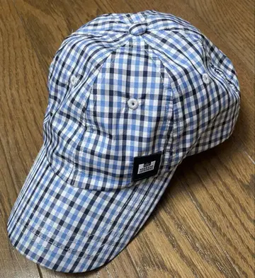 WEEKEND OFFENDER 캡