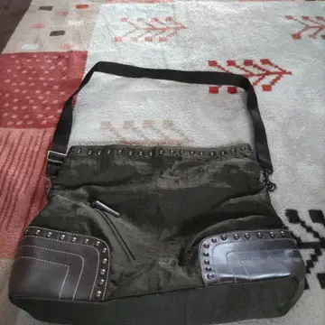세일 숄더백
