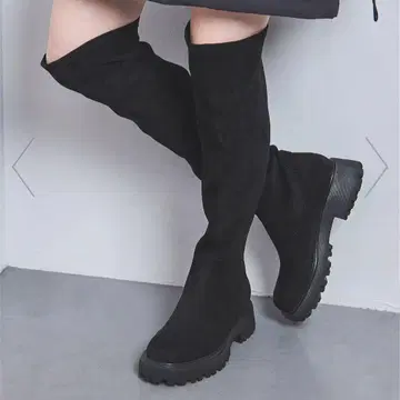 유나이티드 애로우즈 블랙 니하이 부츠