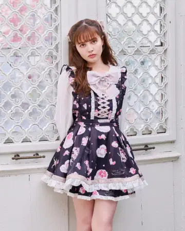 LIZLISA Salon de Fraise 패턴 셋업