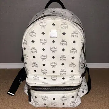 MCM 백팩 화이트