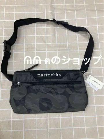 marimekko 블랙x그레이 꽃무늬 사코슈