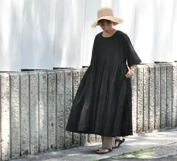 veritecoeur khadi cotton dress -black-