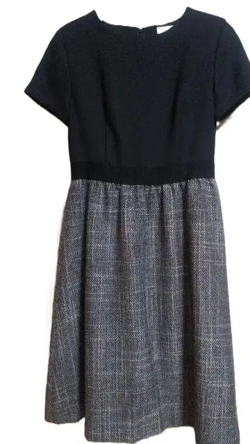 BARNEYS NEW YORK 반팔 블랙 원피스