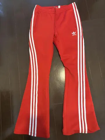 adidas ADILENIUM 플레어 레깅스 빨간색 플레어 트랙 팬츠
