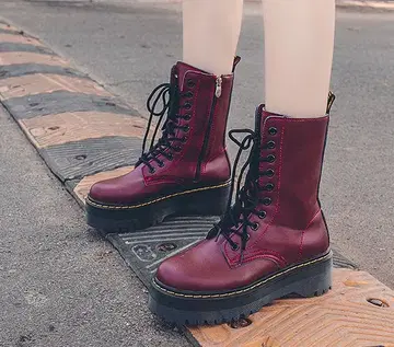버건디 레이스업 부츠 통굽