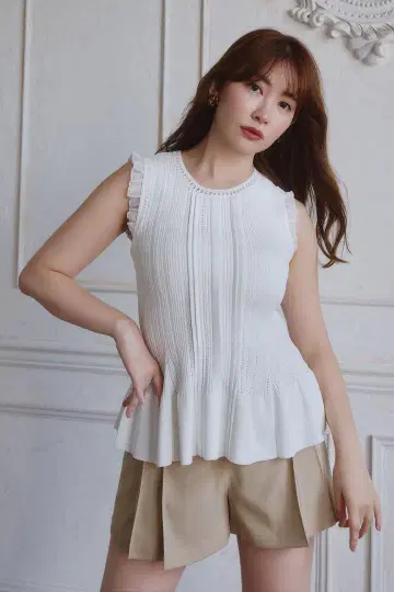 [ herlipto ] Peplum Ribbed Knit Top