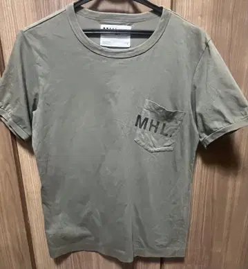 MHL 반팔 티셔츠 올리브 S 사이즈