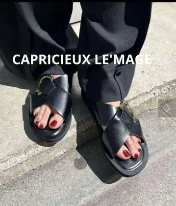 새상품급 CAPRICIEUX LE'MAGE 블랙 샌들 24.5cm