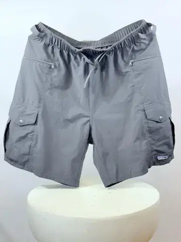 Patagonia 파타고니아 카고 숏팬츠 L 사이즈 차콜색