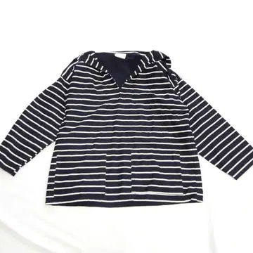 NEWLYN SMOCKS 보더 V넥 티셔츠 M