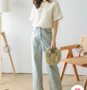 플라워 자카드 상의 아이보리