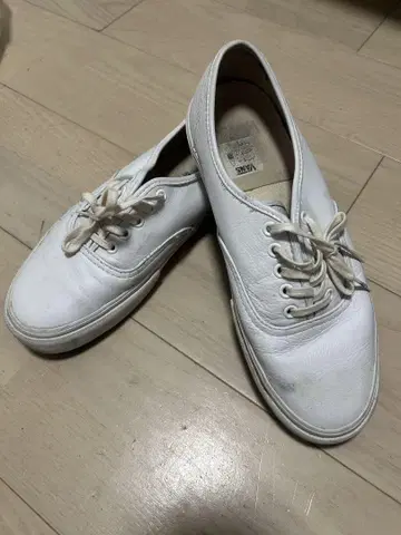 Vault ByVansAuthentic LX 반스 볼트 오센틱