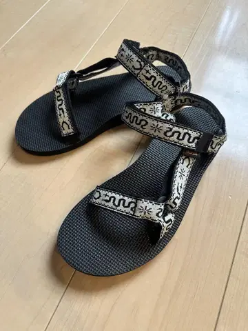 TEBA 샌들 24cm 미사용 새상품