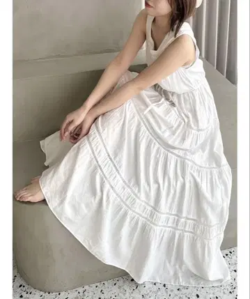 dazzlin 사다리 레이스 티어드 원피스