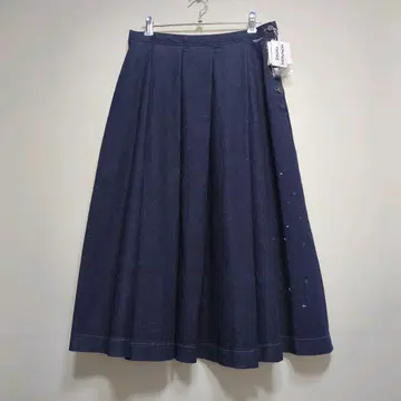 새상품 일본제 MADEMOISELLE NONNON 데님 플레어 스커트