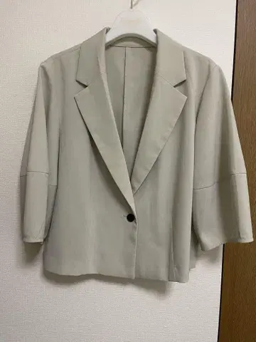 오페이크 닷 클립 자켓