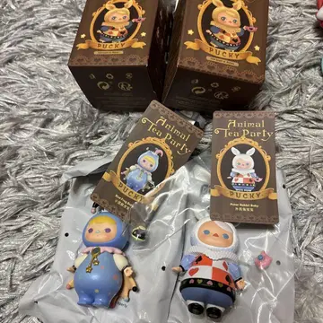Pucky Animal Tea Party 피규어 2체 세트