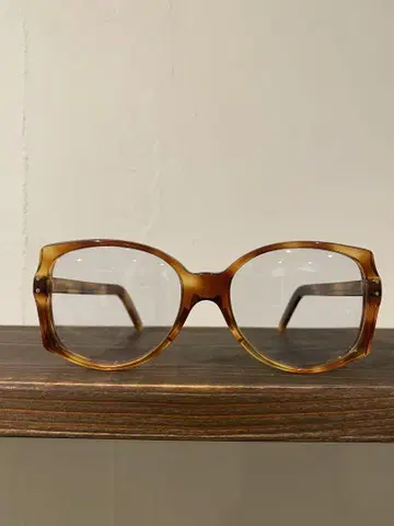 70s vintage Oliver gold smith 'Tabby'