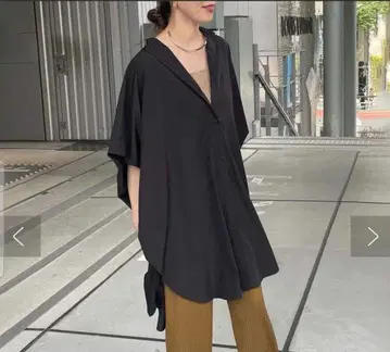 오버사이즈 블랙 셔츠 반팔