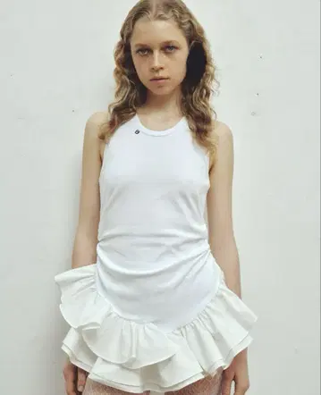 Bibiy IRIS RUFFLE TOP