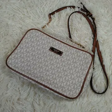 MICHAELKORS 숄더백 총 로고 화이트
