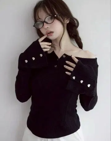 andmary Dorothy heart tops