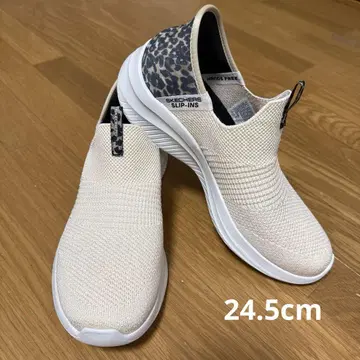 미사용 새상품 SKECHERS 슬립인스 레오파드