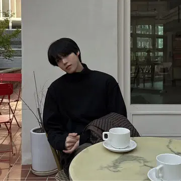 Pleddy Warm Deco Turtle Neck T